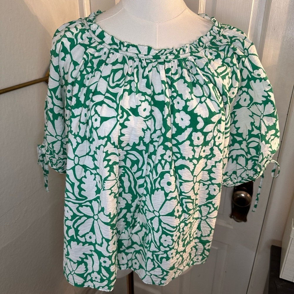 Loft Floral Tie Cuff Blouse Size Medium NWOT - Picture 2 of 7